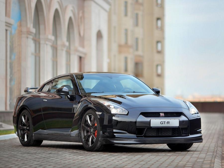  Nissan GT-R Black Edition 2008 года  (фото 9 из 25)